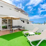 Huge Sunny Terrace Heated Pool Адехе