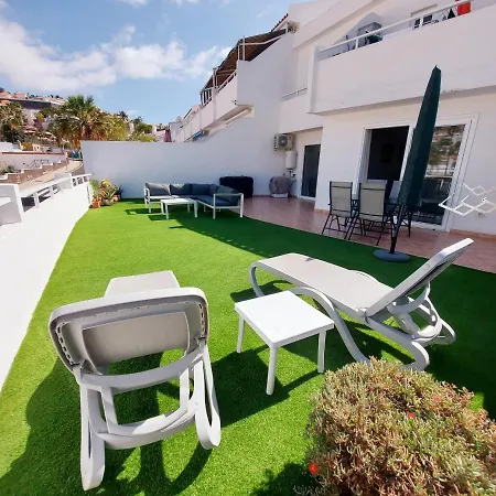 Huge Sunny Terrace Heated Pool Διαμέρισμα
