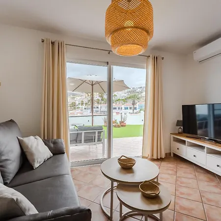 Apartament Huge Sunny Terrace Heated Pool