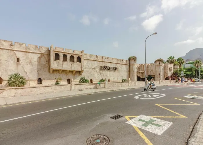 Apartament Huge Sunny Terrace Heated Pool *